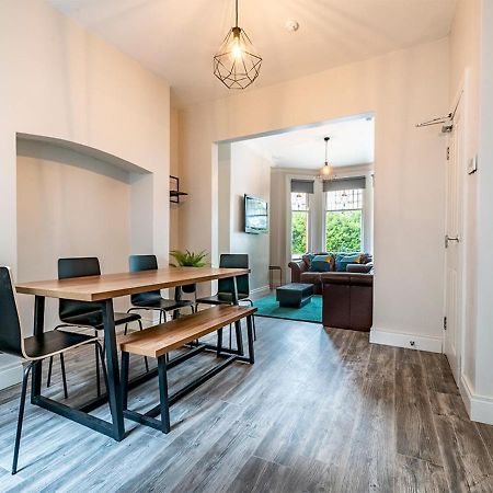 Pass The Keys Beautiful 4Br Restored Red Brick Cafes And Park Белфаст Экстерьер фото