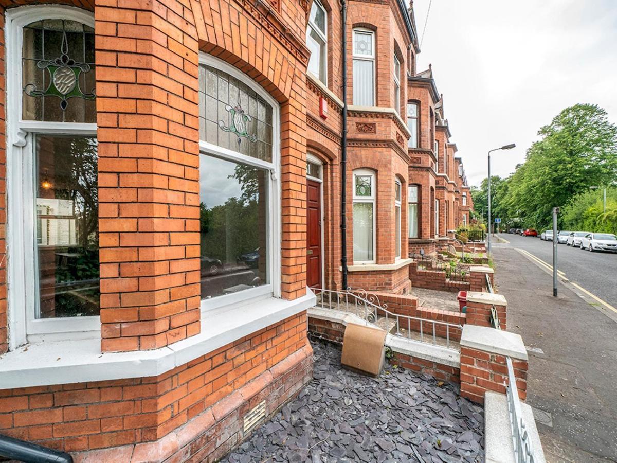 Pass The Keys Beautiful 4Br Restored Red Brick Cafes And Park Белфаст Экстерьер фото