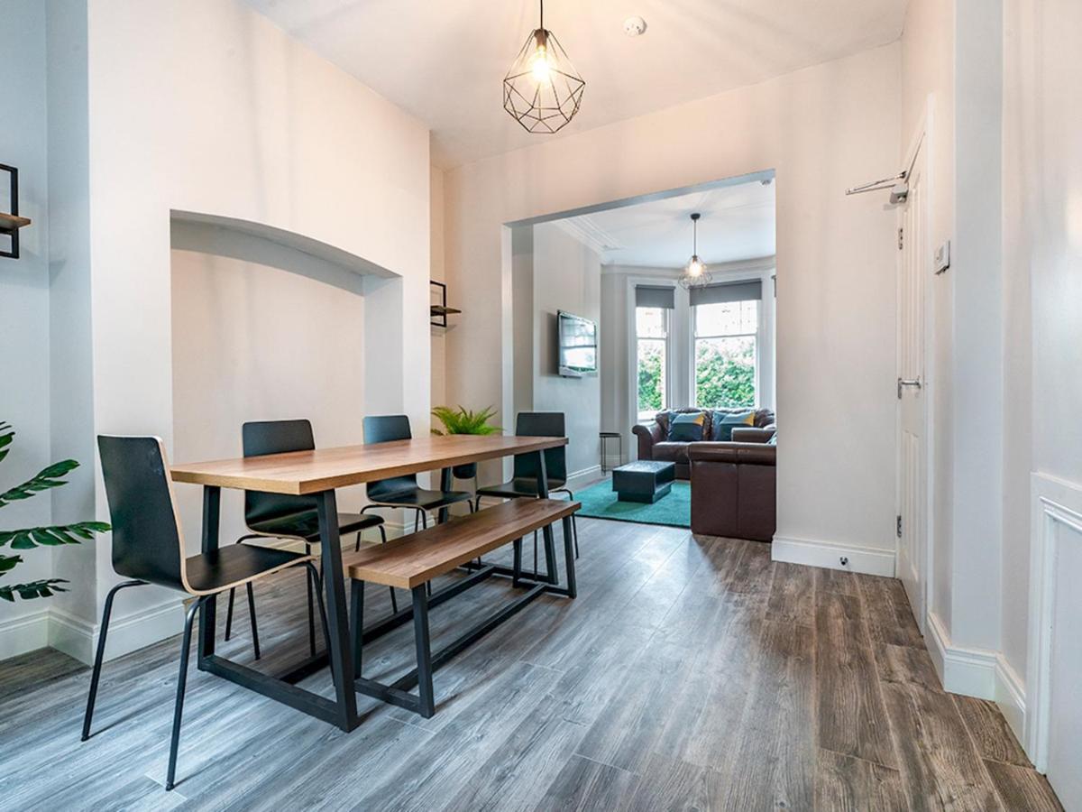 Pass The Keys Beautiful 4Br Restored Red Brick Cafes And Park Белфаст Экстерьер фото