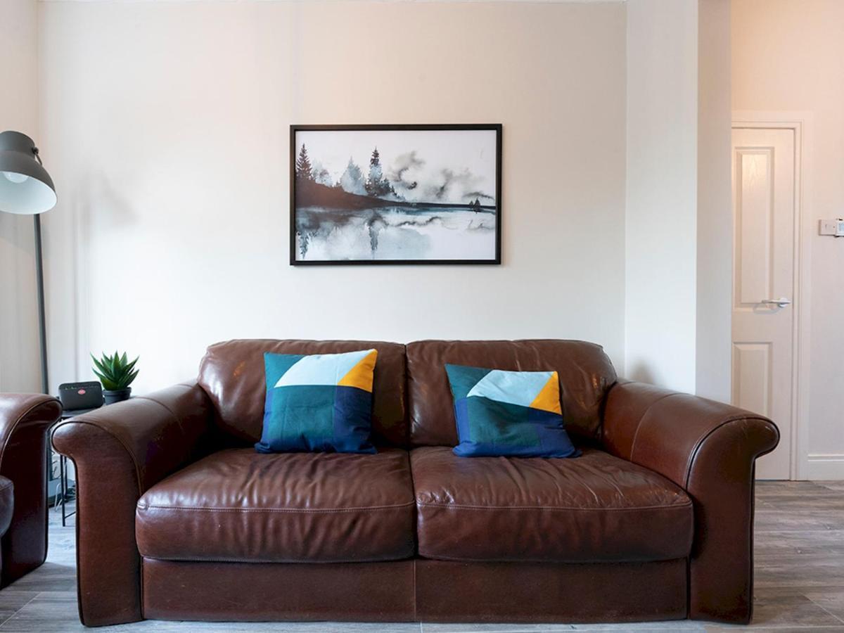 Pass The Keys Beautiful 4Br Restored Red Brick Cafes And Park Белфаст Экстерьер фото